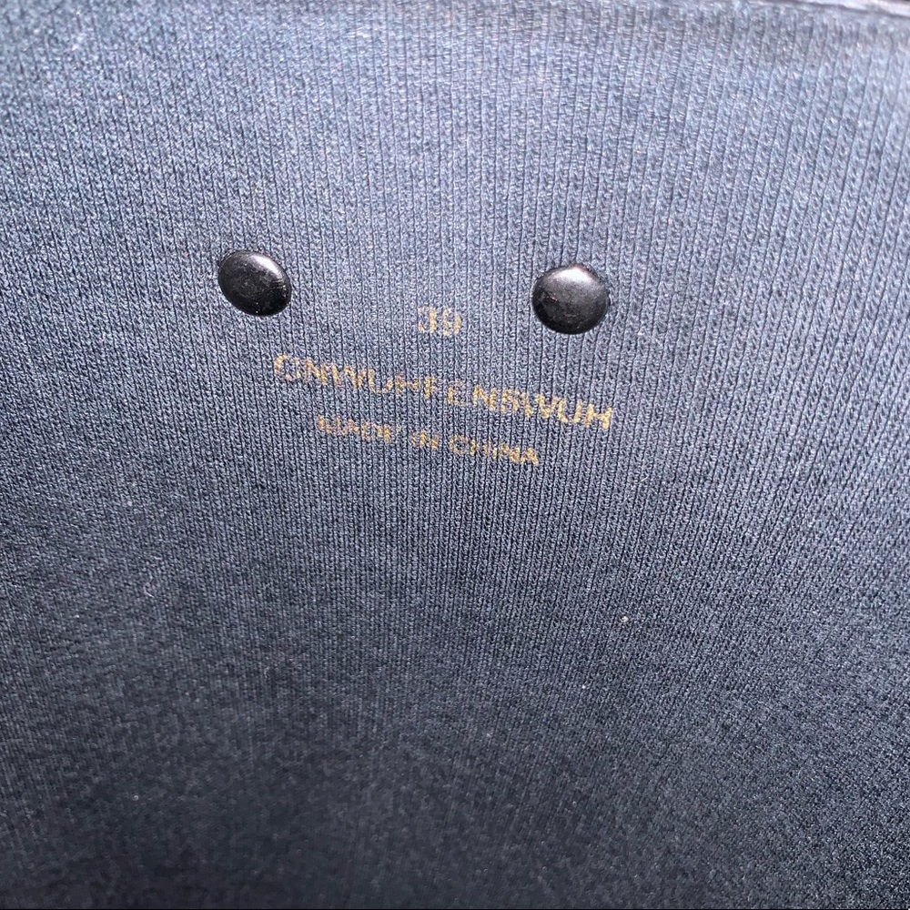 Burberry rain boots - Picture 5 of 8
